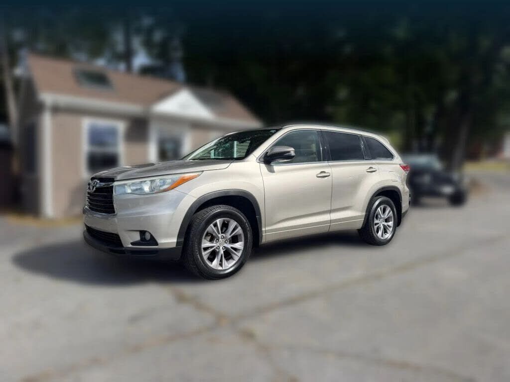 2015 TOYOTA Highlander