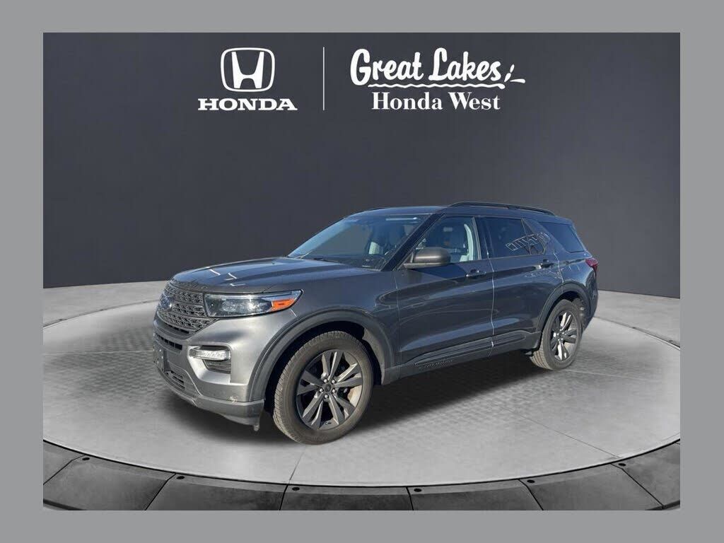2021 FORD Explorer