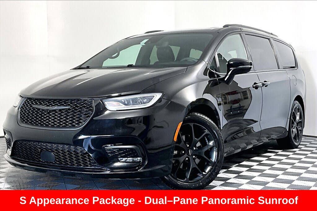 2025 CHRYSLER Pacifica