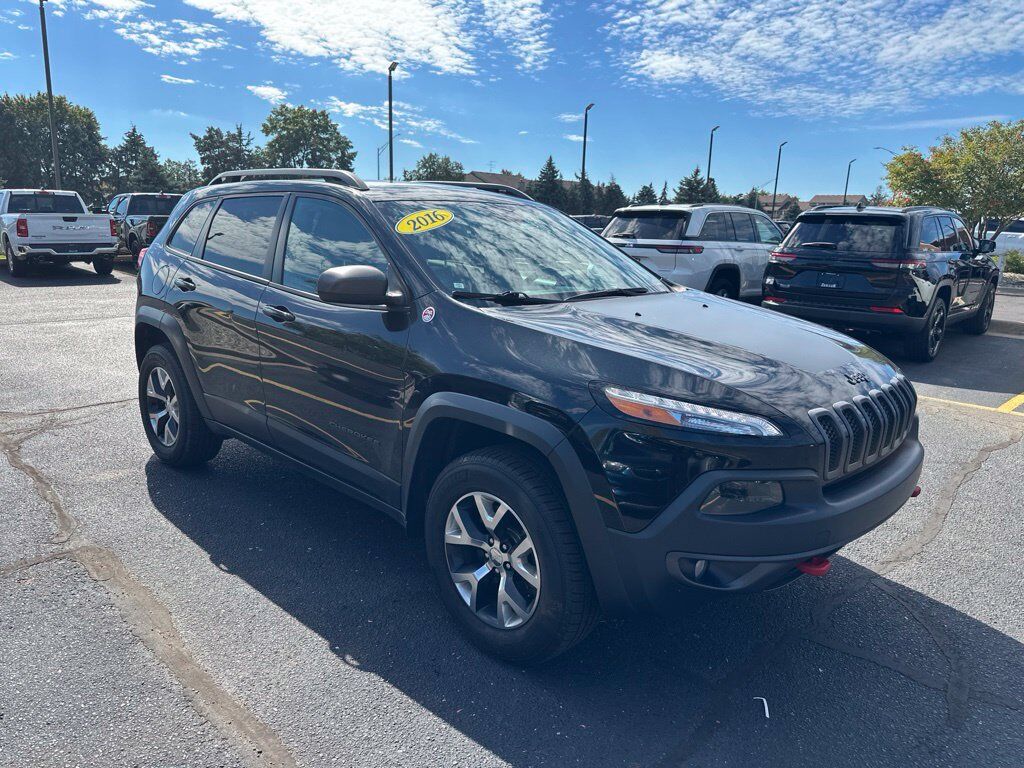 2016 JEEP Cherokee