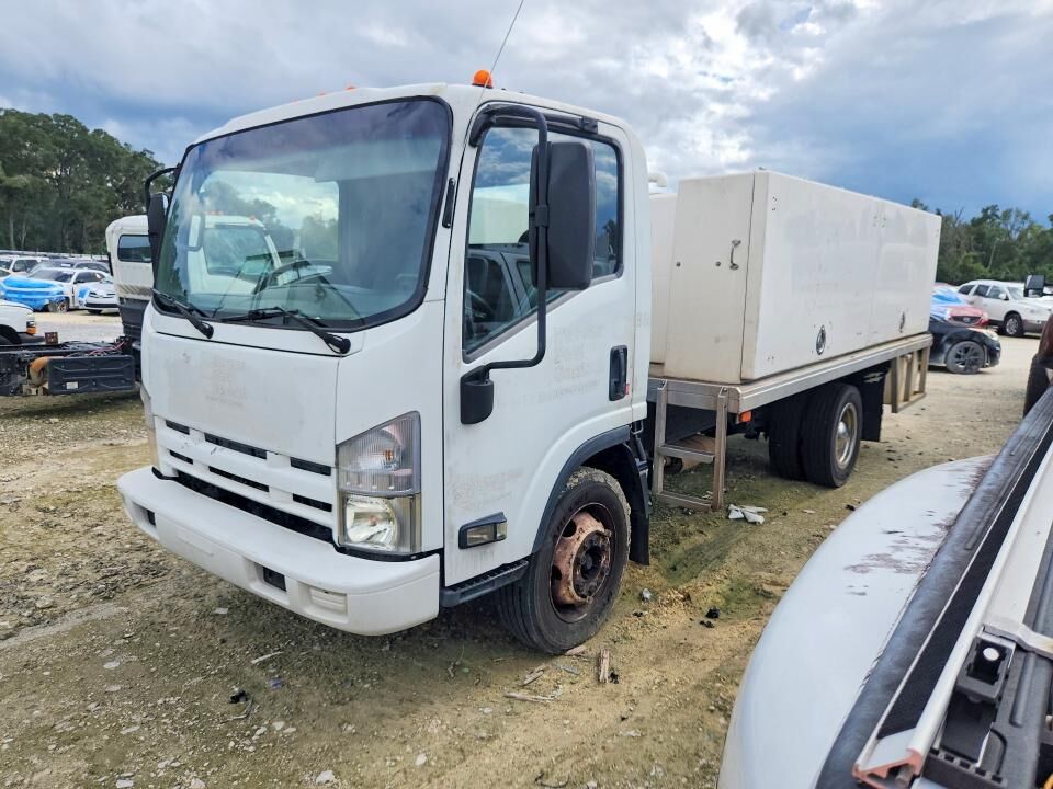 2015 ISUZU NPR/NPR-HD