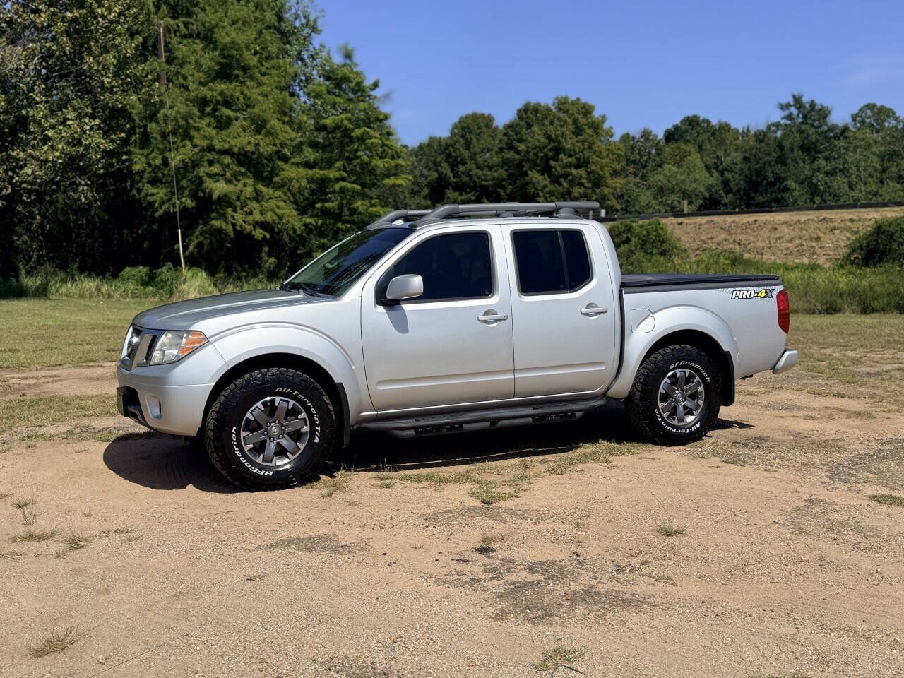 2016 NISSAN Frontier
