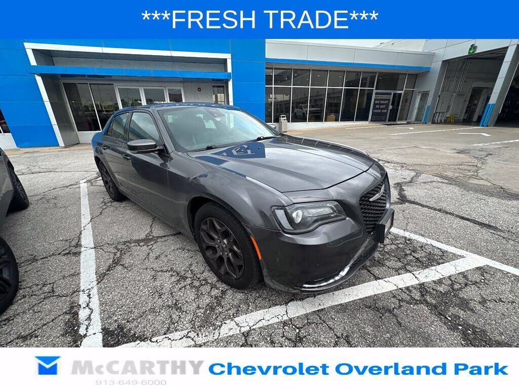 2018 CHRYSLER 300