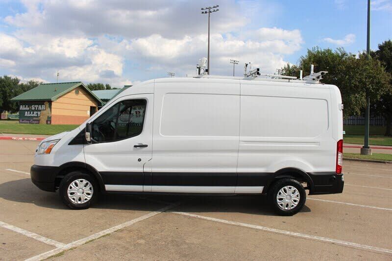 2019 FORD Transit