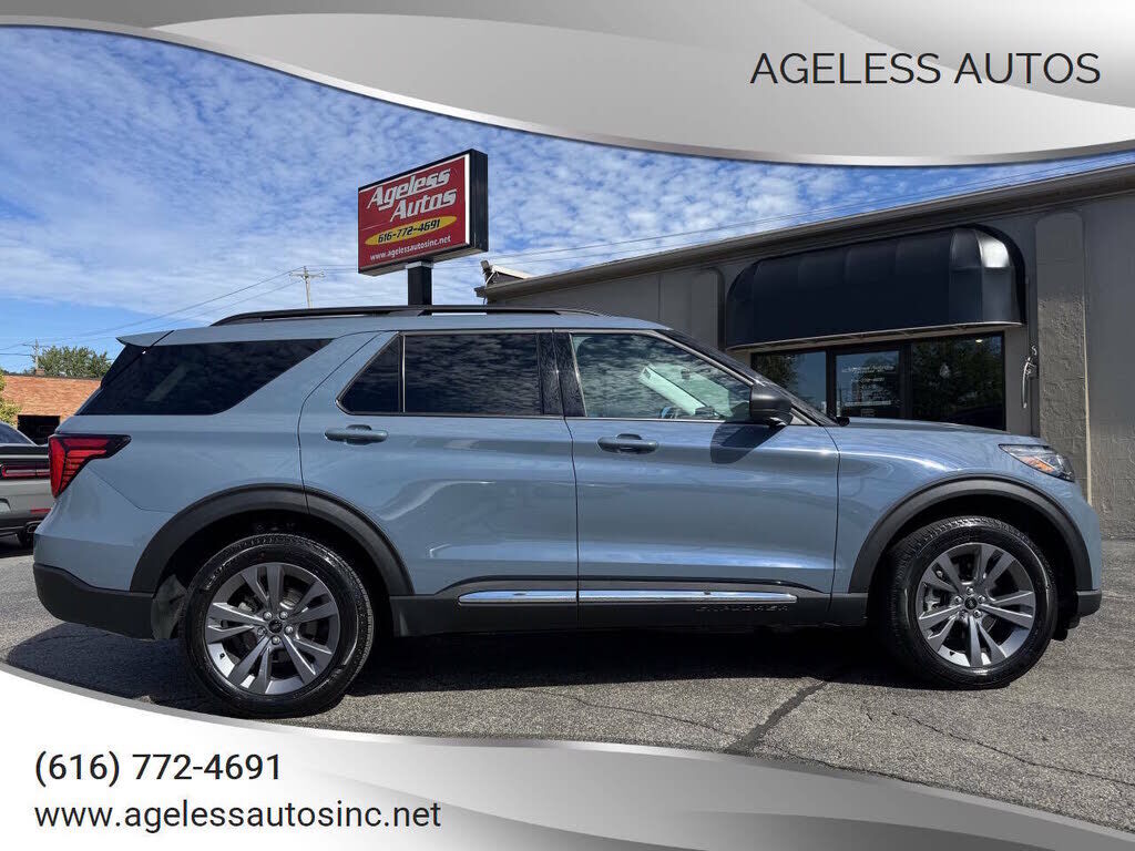 2025 FORD Explorer