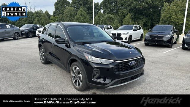2024 FORD Escape