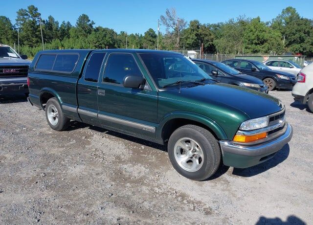 2003 CHEVROLET S-10 Pickup