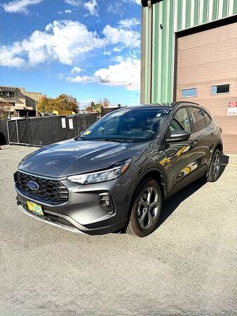 2025 FORD Escape