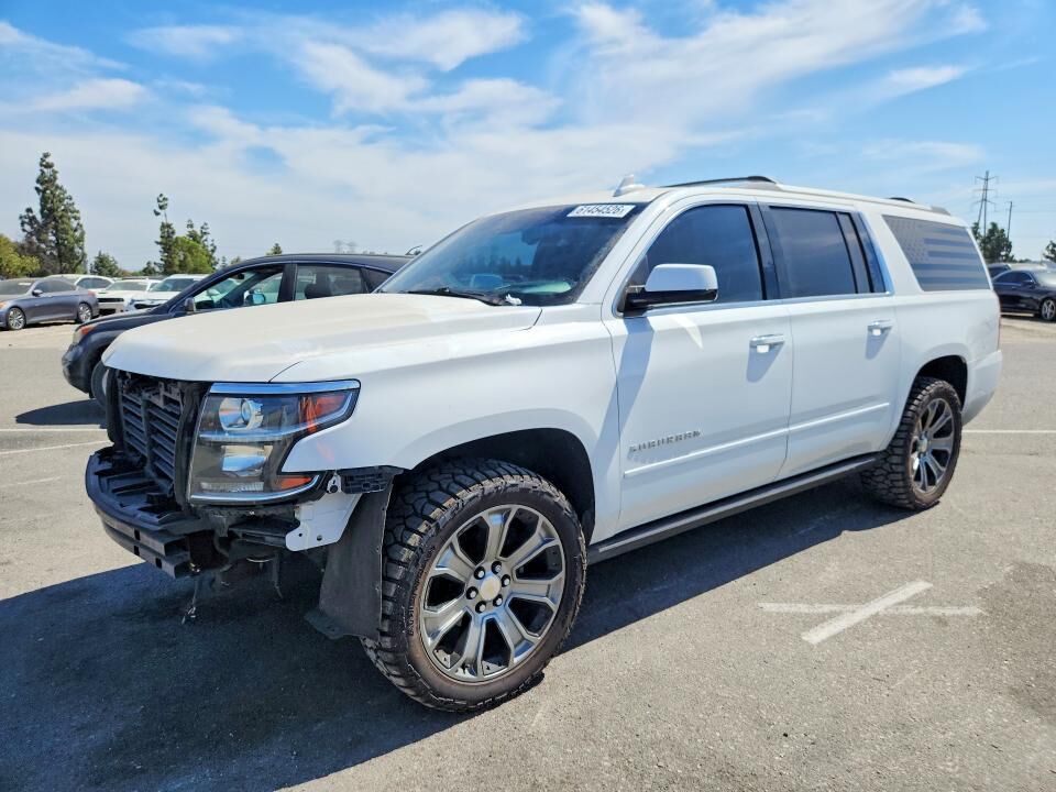 2017 CHEVROLET Suburban