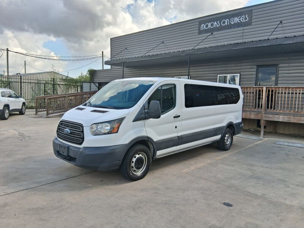 2018 FORD Transit