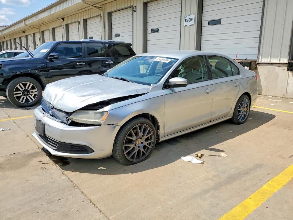 2011 VOLKSWAGEN Jetta