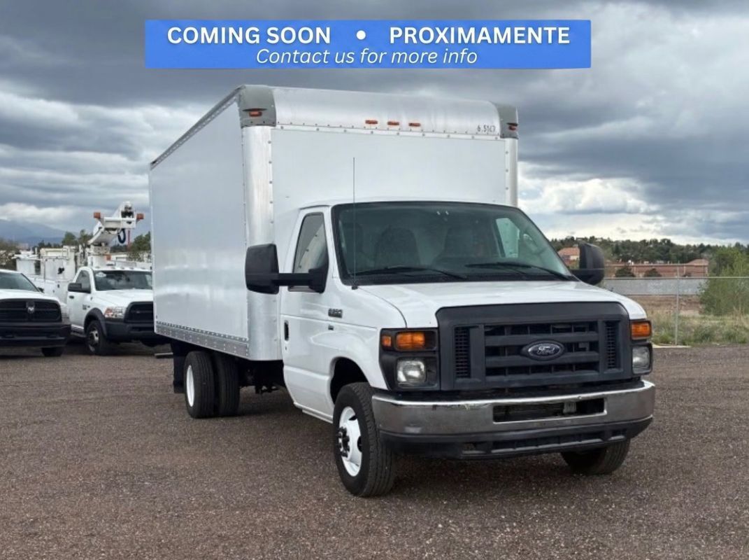 2017 FORD E-350