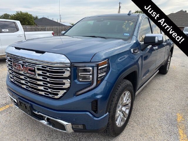 2025 GMC Sierra
