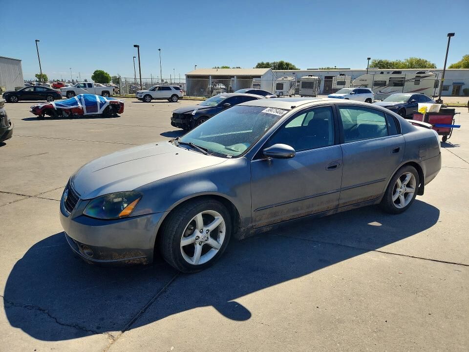 2005 NISSAN Altima