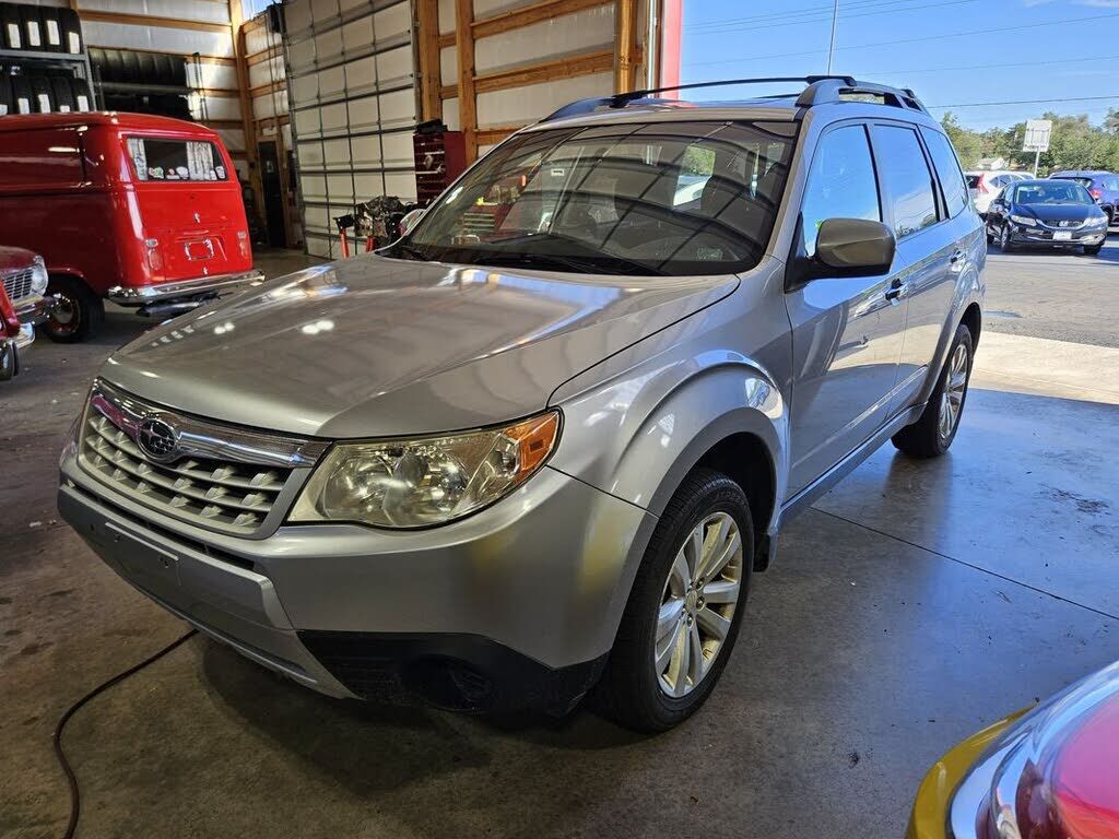2012 SUBARU Forester