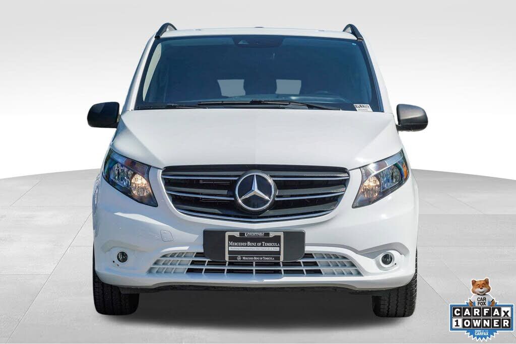 2023 Mercedes-Benz METRIS