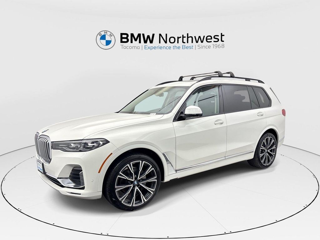 2021 BMW X7