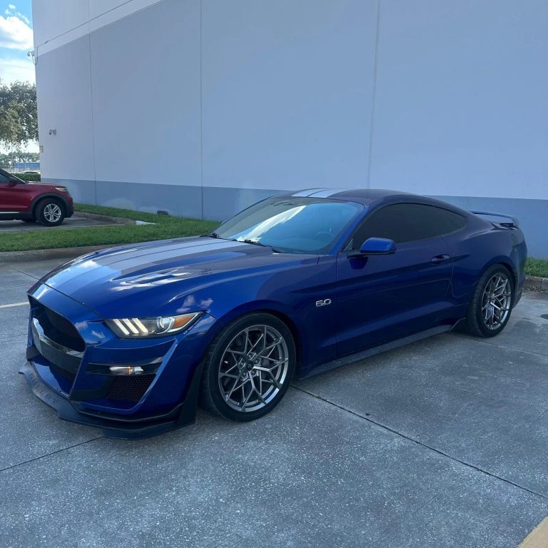 2018 FORD Mustang