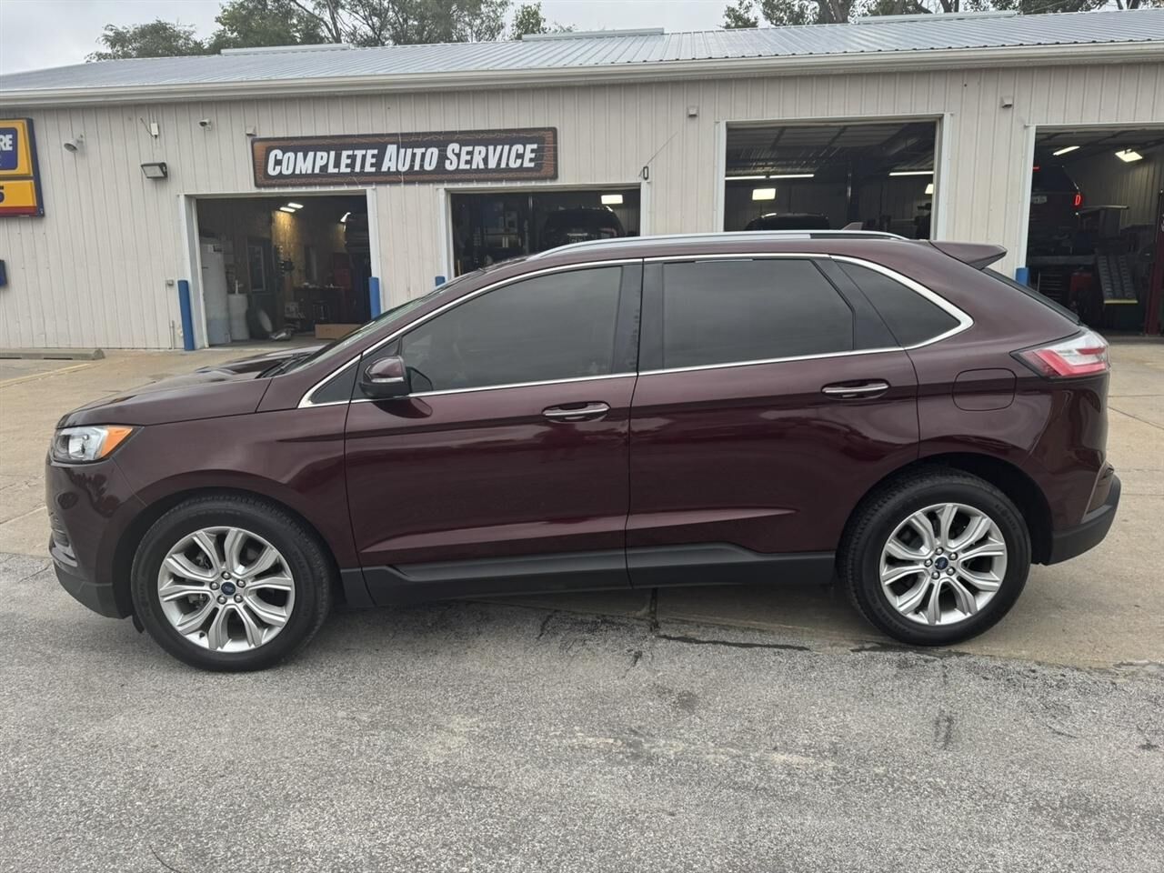2020 FORD Edge