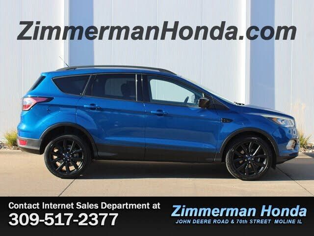 2017 FORD Escape