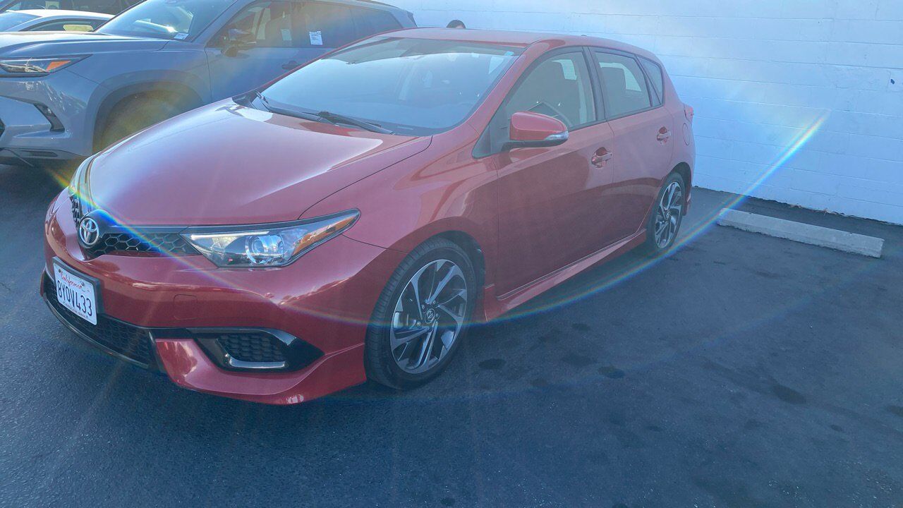2018 TOYOTA COROLLA