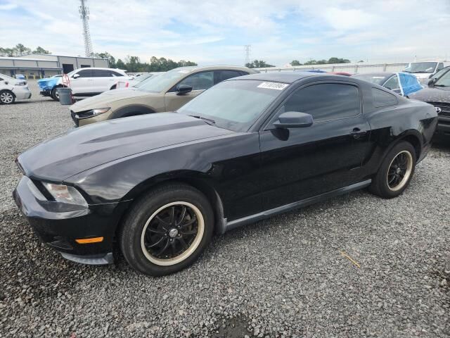 2010 FORD Mustang