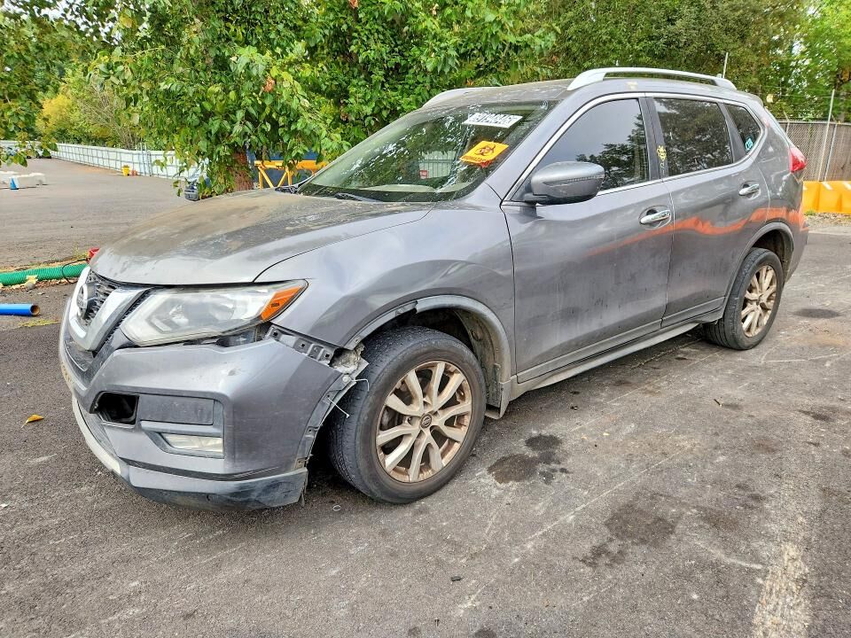 2017 NISSAN Rogue