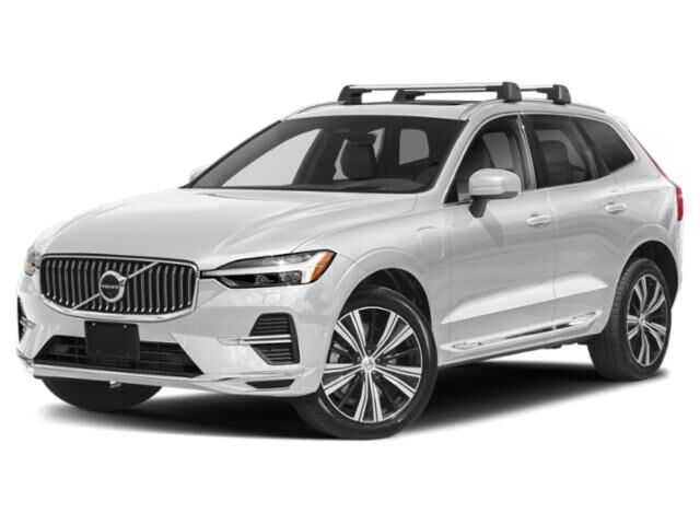 2022 VOLVO XC60