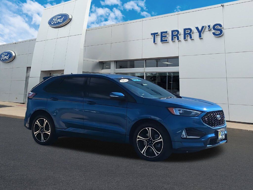 2021 FORD Edge