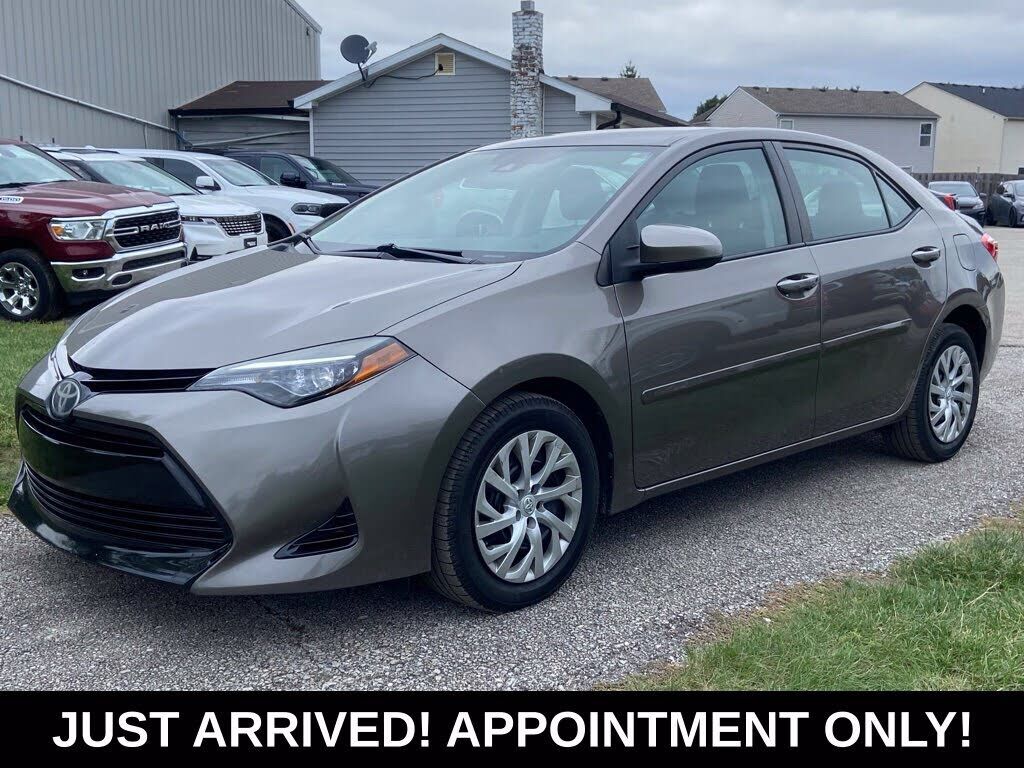 2017 TOYOTA Corolla