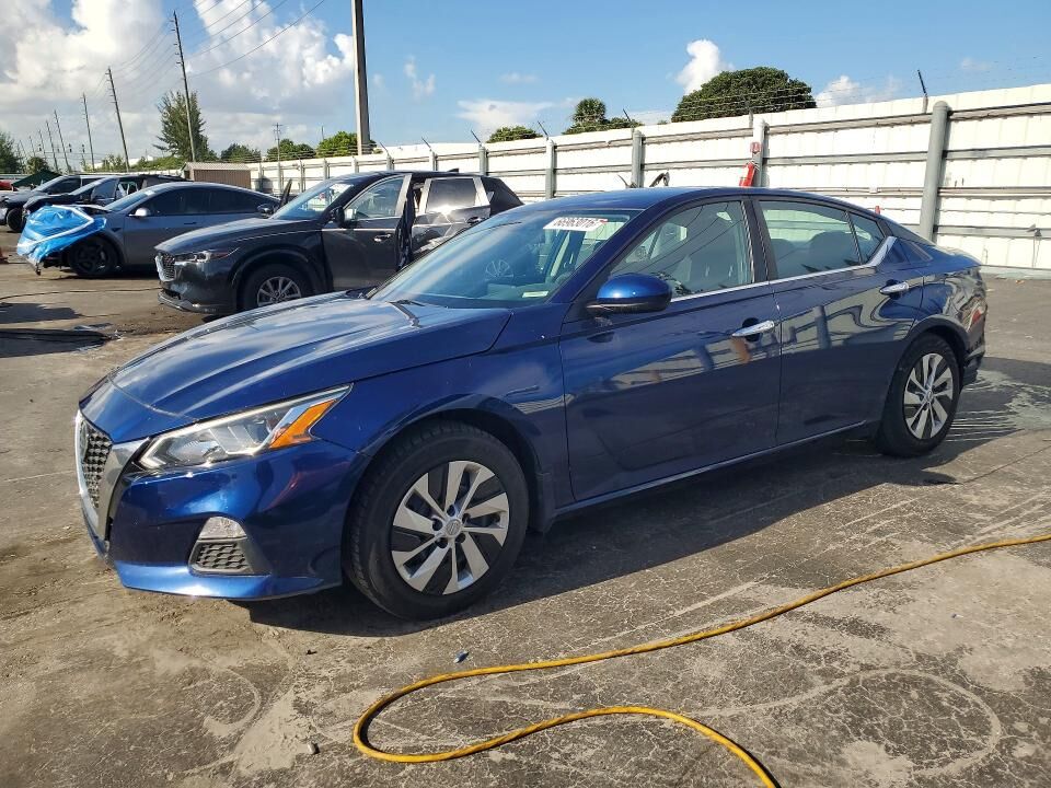 2020 NISSAN Altima