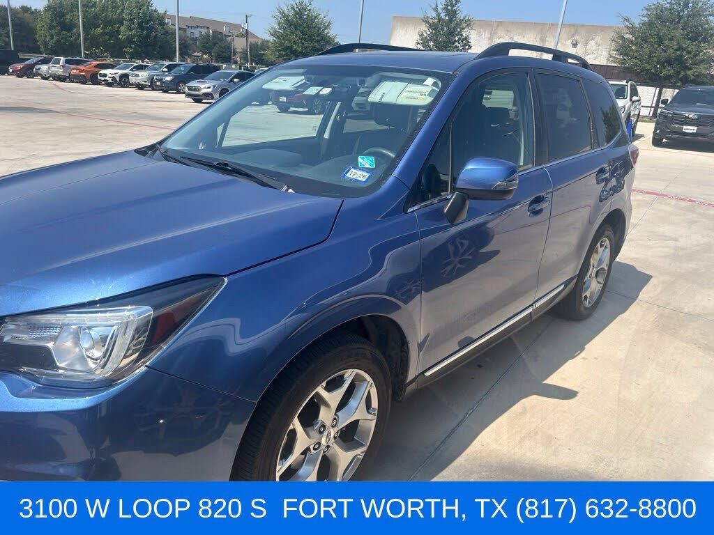 2017 SUBARU Forester