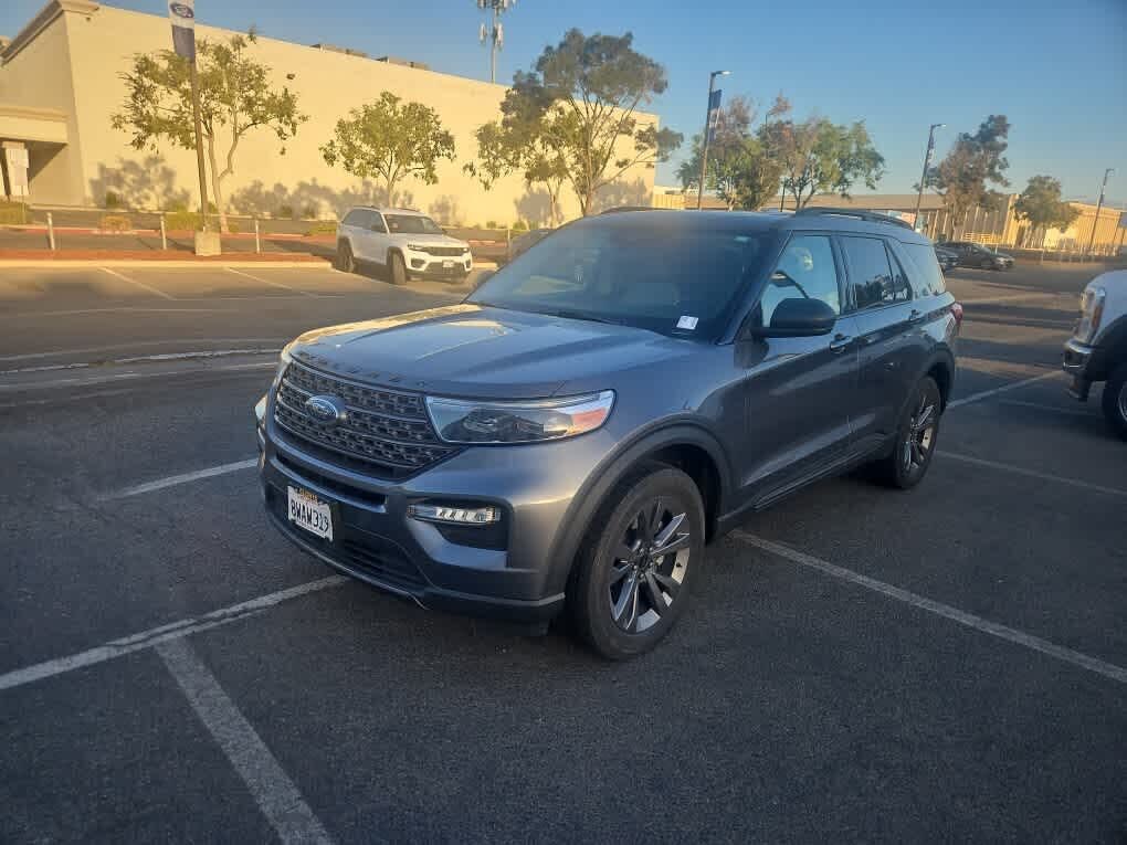 2021 FORD Explorer
