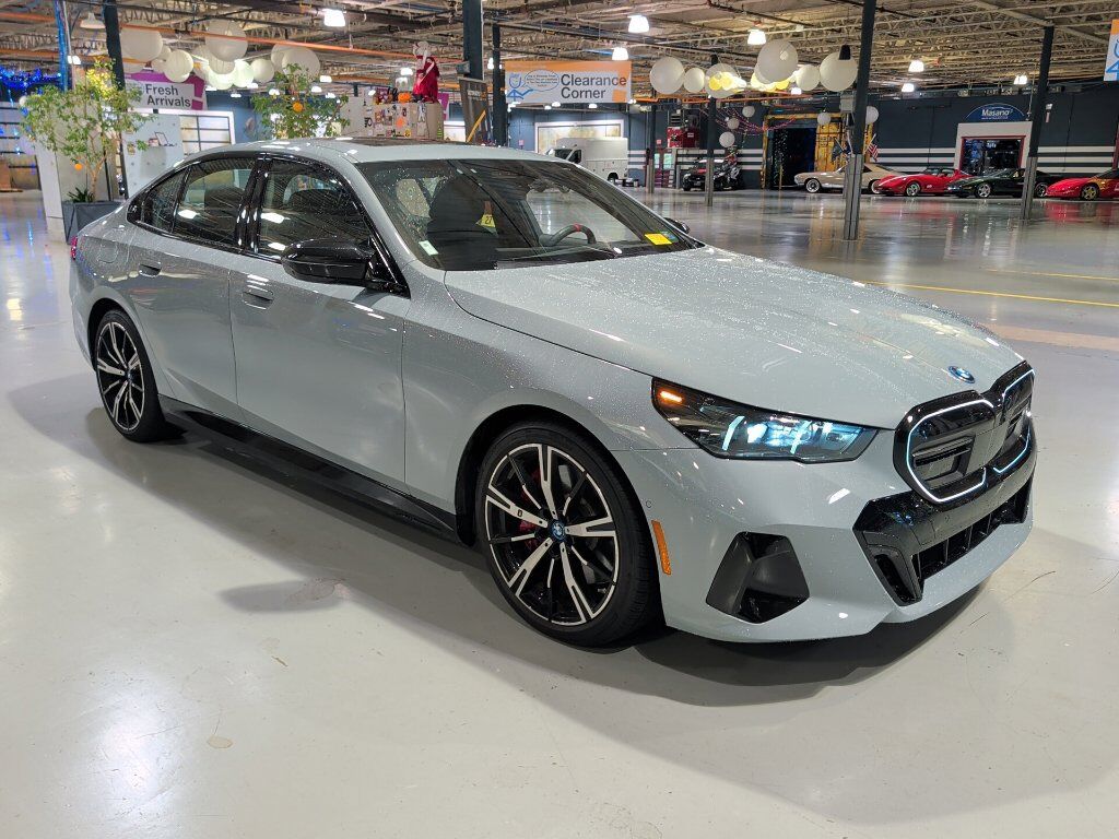2025 BMW i5