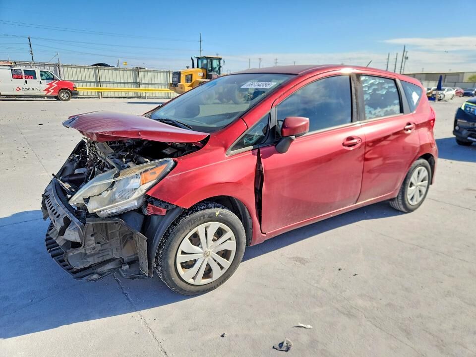 2017 NISSAN Versa
