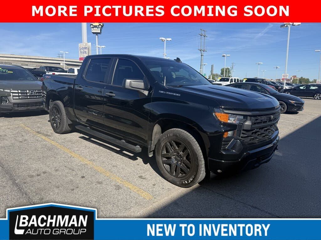 2023 CHEVROLET Silverado