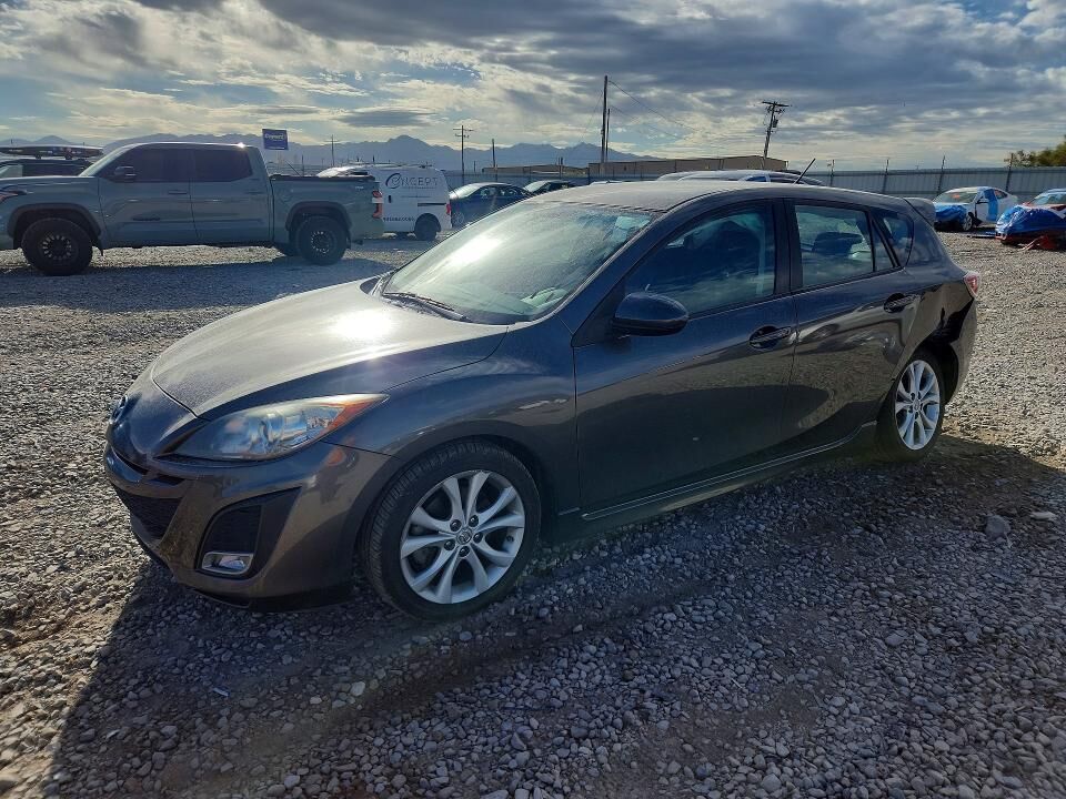 2010 MAZDA Mazda3