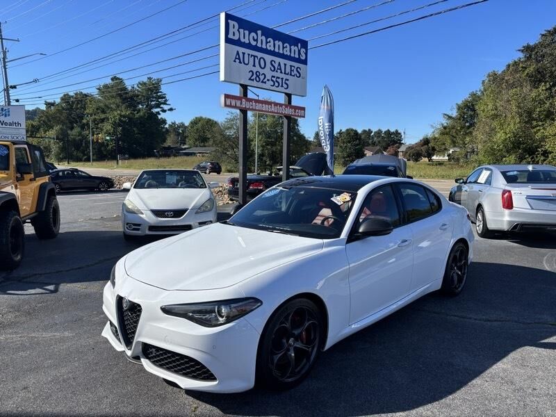 2020 ALFA ROMEO Giulia