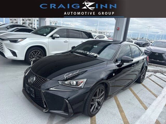 2020 LEXUS IS