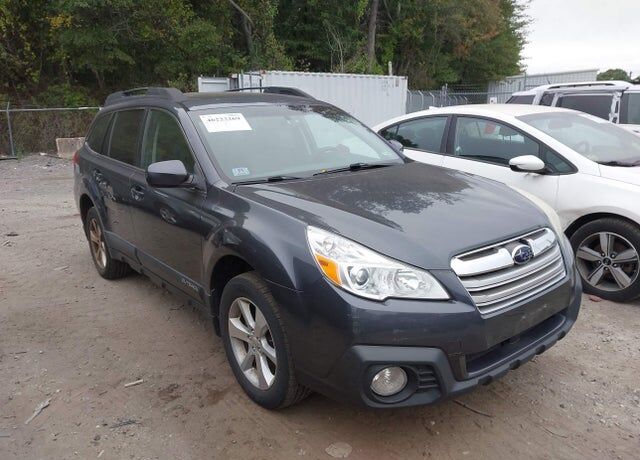 2014 SUBARU Outback