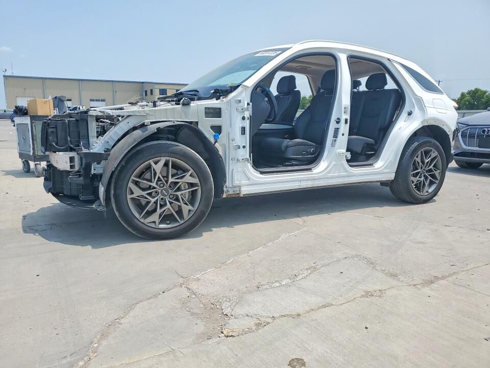 2025 GENESIS GV70