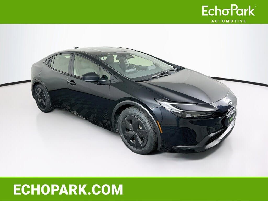 2025 TOYOTA PRIUS