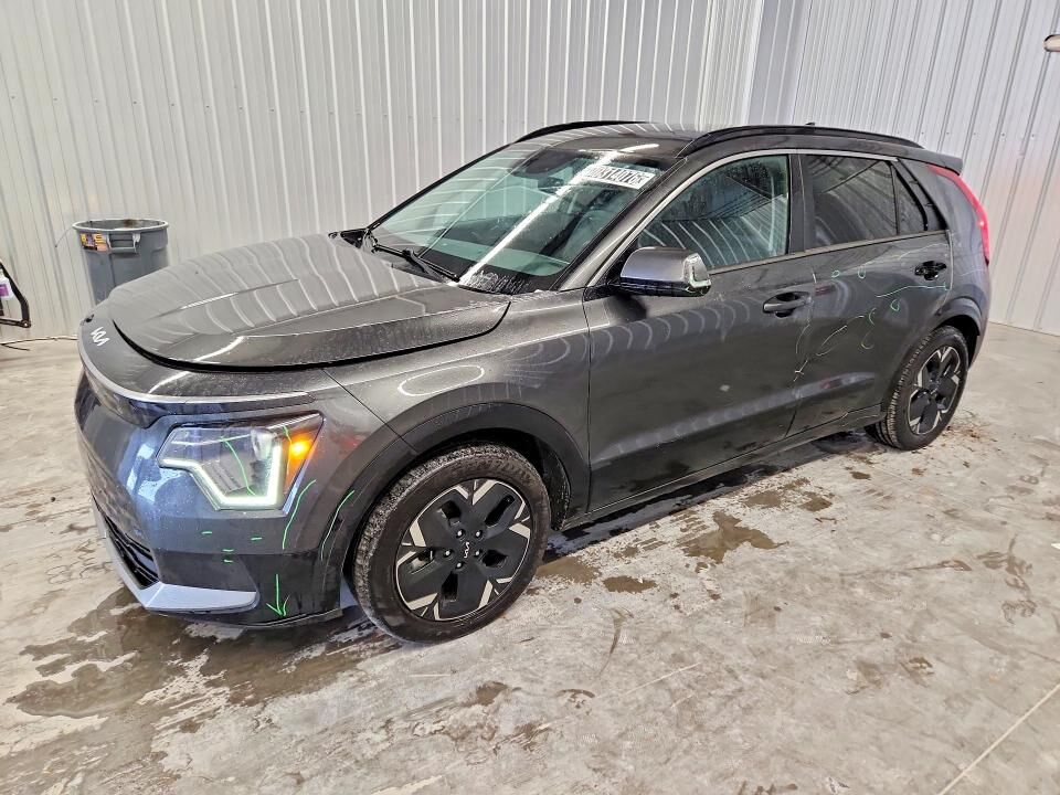 2023 KIA Niro