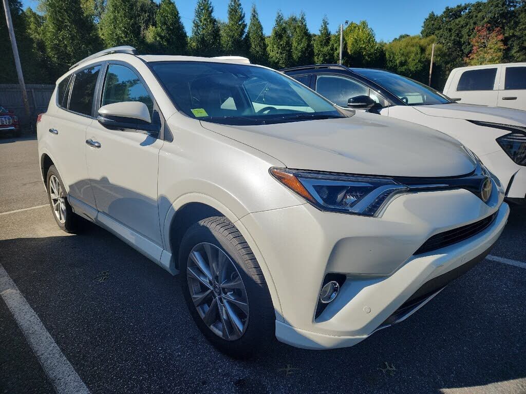 2017 TOYOTA RAV4