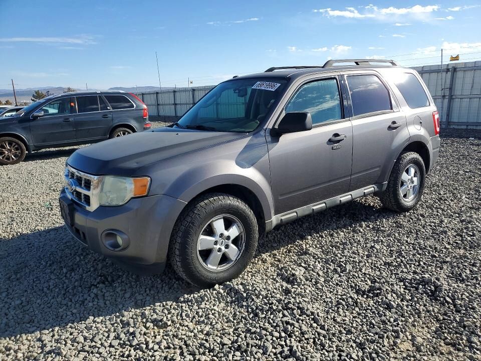 2009 FORD Escape
