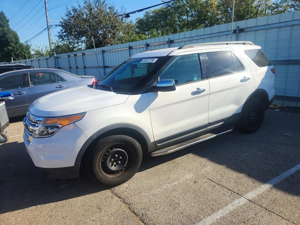 2014 FORD Explorer