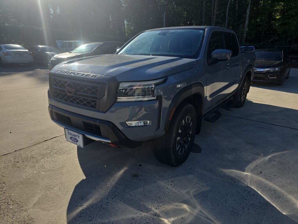 2022 NISSAN Frontier