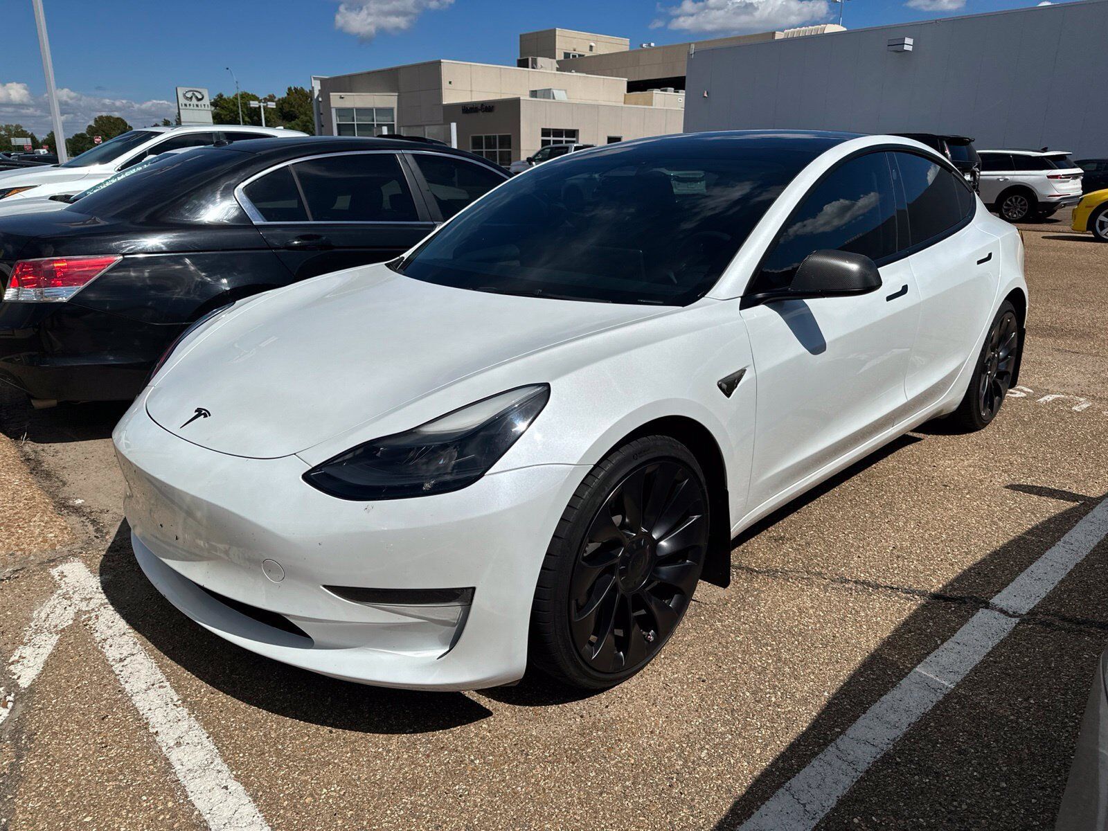 2023 TESLA Model 3