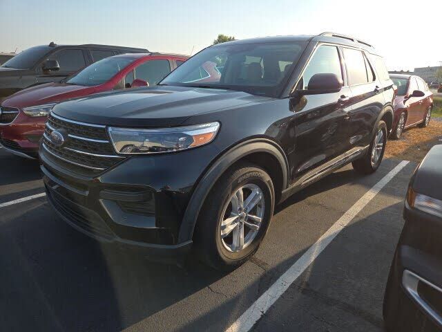 2022 FORD Explorer