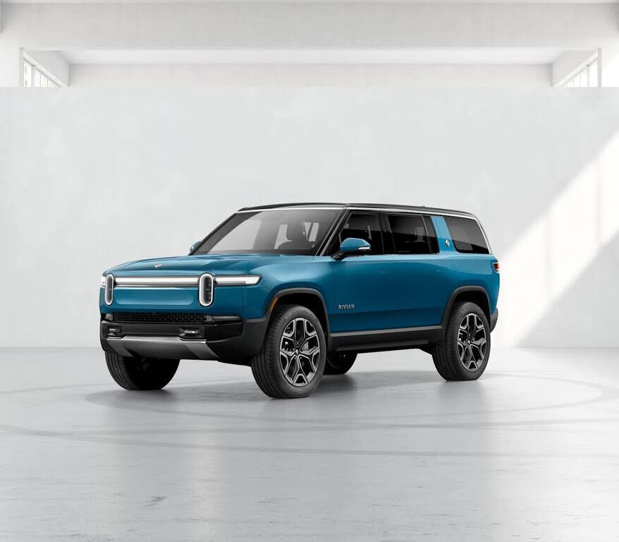 2025 RIVIAN R1S